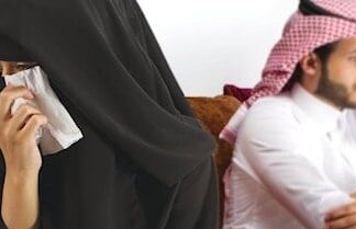 SUUDİ ARABİSTAN: EVLİLİK ORANLARINDA DÜŞÜŞ, BOŞANMADA REKOR ARTIŞ; 1 SAATTE 7 BOŞANMA!