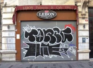 KEPENK KAPATAN LEBON PASTANESİ İÇİN 10 BİN DOLAR KİRA İSTENDİĞİ İDDİA EDİLDİ.