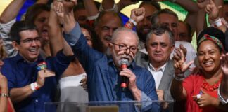 BREZİLYA’DA LUIZ INACIO LULA DA SILVA DEVLET BAŞKANI SEÇİLDİ