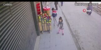 📽️SAĞLIĞINA DÜŞKÜN HIRSIZ; ÇALDIĞI ZEYTİNYAĞININ ‘SON KULLANMA TARİHİ’Nİ KONTROL ETTİ!