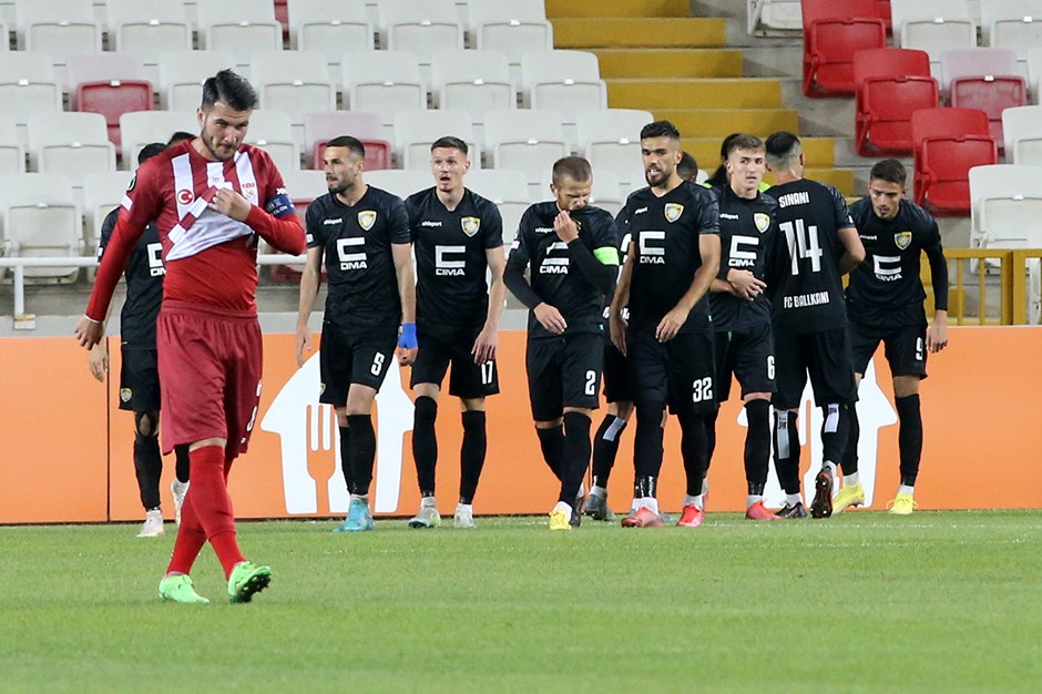 Sivasspor’un tarihi golü puan için yetmedi
