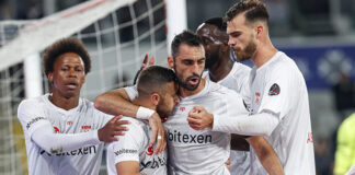 Sivasspor sezonun ilk galibiyetini Başakşehir deplamanında aldı, zirve el değiştirdi