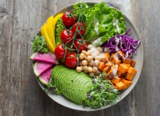 KDK: VEGAN YEMEK İSTEYEN ÖĞRENCİ HAKLI!