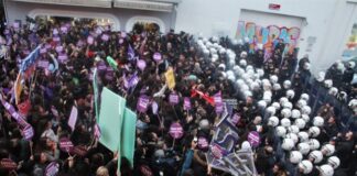 Kadınlar, özgürce ‘KADINA ŞİDDETE HAYIR’ diyemedi!