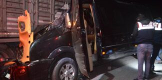 3 tiyatro sanatçısının canına malolan kazada minibüs sürücüsü tam kusurlu çıktı!