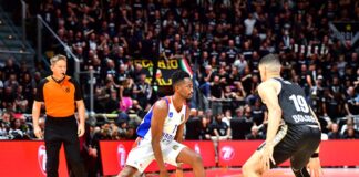 Anadolu Efes İtalya’dan galibiyetle dönüyor