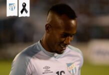 22 yaşındaki futbolcu antrenmanda yaşamını yitirdi!