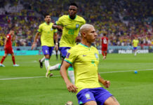 Brezilya, Sırbistan iki golle geçti