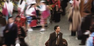 📽️ Tom Hanks’in oynadığı The Terminal filmine esin veren İranlı mülteci Nasseri hayatını kaybetti.