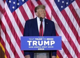 Trump, ‘Başkanlığa adayım’ dedi.
