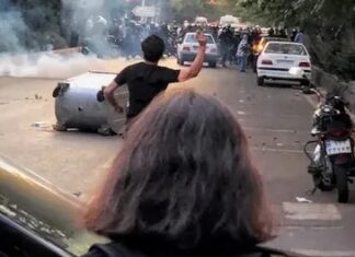 📽️İran’da üniversite öğrencileri pes etmiyor; protestolar devam ediyor