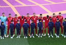 İran milli takımından protesto! Futbolcular marşı okumadı