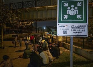 Profesör Görür; “Kuzey Anadolu Fay Hattı’na bağlanan hat henüz kırılmadığı için bu kesim riskli bölge olarak düşünülmelidir”