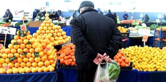 Türk-İş: Yoksulluk sınırı 25 bin lirayı aştı