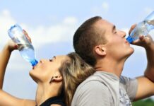 ‘Günde 2 litre su içilmesi gerektiği inancı doğru değil’