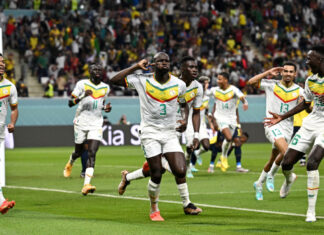 Valencialı Ekvador veda etti, Senegal son 16’da