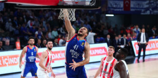 Anadolu Efes sahasında hata yapmadı