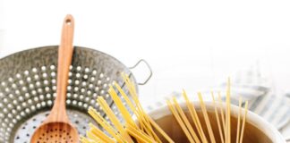 Yüzyılın Davası! Paketinde ‘3.5 Dakikada Pişer’ yazan makarna o sürede pişmeyince dava açtı!