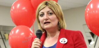 Avustralya’da Victoria eyaleti Meclis Başkan Yardımcılığına ilk kez bir Türk seçildi.