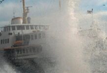 İstanbul, İzmir ve Bursa’da deniz ulaşımına lodos engeli