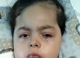 Ebrar Nur İnan…4 yaşında…SMA hastası…Neler yaşadı neler…Pes etmedi, o minicik bedeniyle… Merhametli eller bekliyor Ebrar…