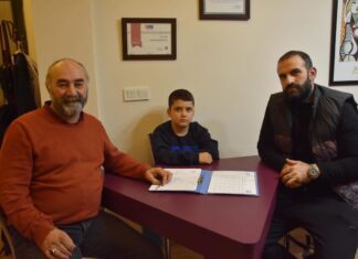7 yaşındaki oğluyla sorununu çözemeyince ara bulucu devreye girdi; Sözleşme imzalandı!