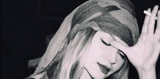 📽️ Söyleşi / Hatice Hamarat: Bunaldığında Müziğe Sığınmış, Kayboluşlarında Şiire Tutunmuş