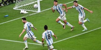 Messi ve arkadaşları yarı finalde!