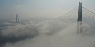 Sis, İstanbul Boğazı’nı gemi trafiğine kapattırdı!