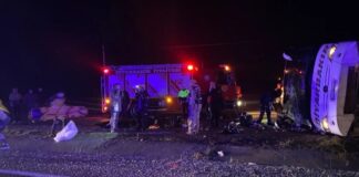 Diyarbakır’da yolcu otobüsü devrildi: 1’i bebek 5 ölü, 23 yaralı