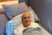 Sunucu Mehmet Ali Erbil hastaneye kaldırıldı.