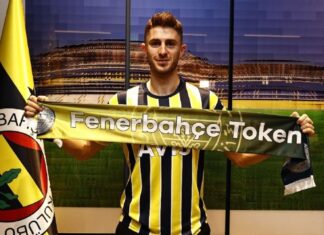 Fenerbahçe’de İsmail Yüksek’in sözleşmesi uzatıldı.