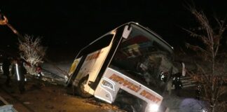 Kayseri’de otobüs kazası : 4 ölü; 3’ü ağır 24 yaralı