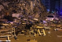 Erdoğan: Depremde 912 kişi hayatını kaybetti