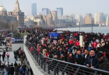 Çin nüfusu 62 yıl sonra ilk kez azaldı