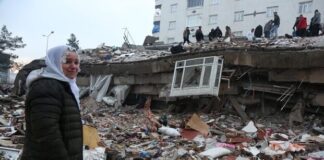 Sağlık Bakanı Fahrettin Koca: Can kaybı 20 bin 213 kişi oldu