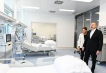 Azerbaycan’daki hastanelerde Türkiye’deki depremzedeler için 2 bin yatak ayrıldığı açıklandı.