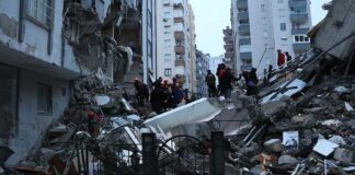 Profesör Görür’den, Adanalılara: “Evinizde hasar yoksa, AFAD veya Belediye yetkilileri bir sorun görmüyorsa lütfen onlara uyun ve evlerinize dönün.”