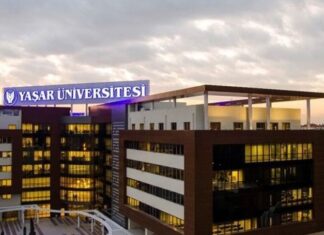YÖK’ün almış olduğu karara rağmen İzmir’de Yaşar Üniversitesi eğitime devam kararı aldı.
