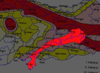 Profesör Şengör; 1939 Erzincan depreminden sonra kent için seçilen yerin yanlış olduğunu söyledi.