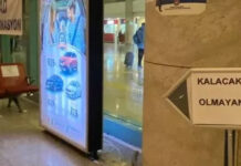 Esenboğa’da depremzedeler için, deprem kadar acı ve yıkıcı tabela; ‘Kalacak Yeri Olmayanlar’