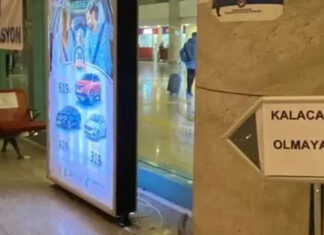 Esenboğa’da depremzedeler için, deprem kadar acı ve yıkıcı tabela; ‘Kalacak Yeri Olmayanlar’