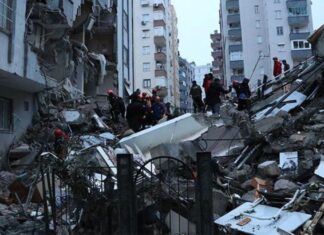 Adana’da, yıkılan binalarla ilgili 62 kişi için gözaltı kararı