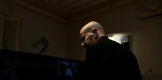 Ali Başarır: İşin içinde piyano varsa orada biraz da olsa hüzün vardır ve iyileşmek için de o hüzünün olması iyidir.