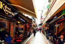 Kadıköy’de eski Çarşı ve Moda, kentsel ve 3. derece arkeolojik sit alanı ilan edildi