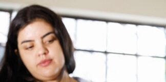 ‘Gökten taş yağacak’ deyiminin başka bir versiyonu: Plastikten oluşan kayalara rastlandı !