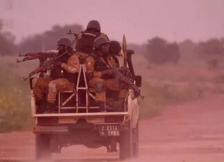 Burkina Faso’da askeri birliğe terör saldırısı: 33 ölü!