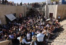 Bilinen sözdür: ‘Susma, sustukça sıra sana gelecek!’ … İsrail güçleri, Kudüs’te ayine katılmak isteyen Hristiyanlara saldırdı