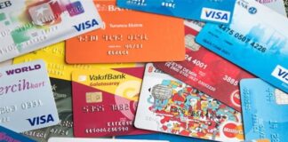 Kredi kartından alınan o yakınılan ücret için karar çıktı!