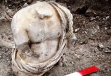 Aziz Polyeuktos Kilisesi kazısında heykel çıktı!